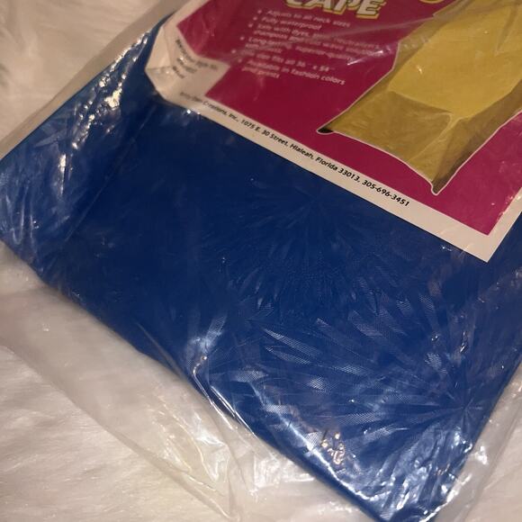Blue Vintage Betty Dain Vinyl Deluxe Shampoo Cape NIP - Picture 5 of 5